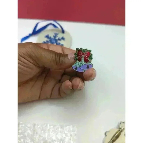 Holiday Bundle 2 Christmas Ornaments Snowman & Snowflake + 2 Metal Pins - Picture 4 of 6